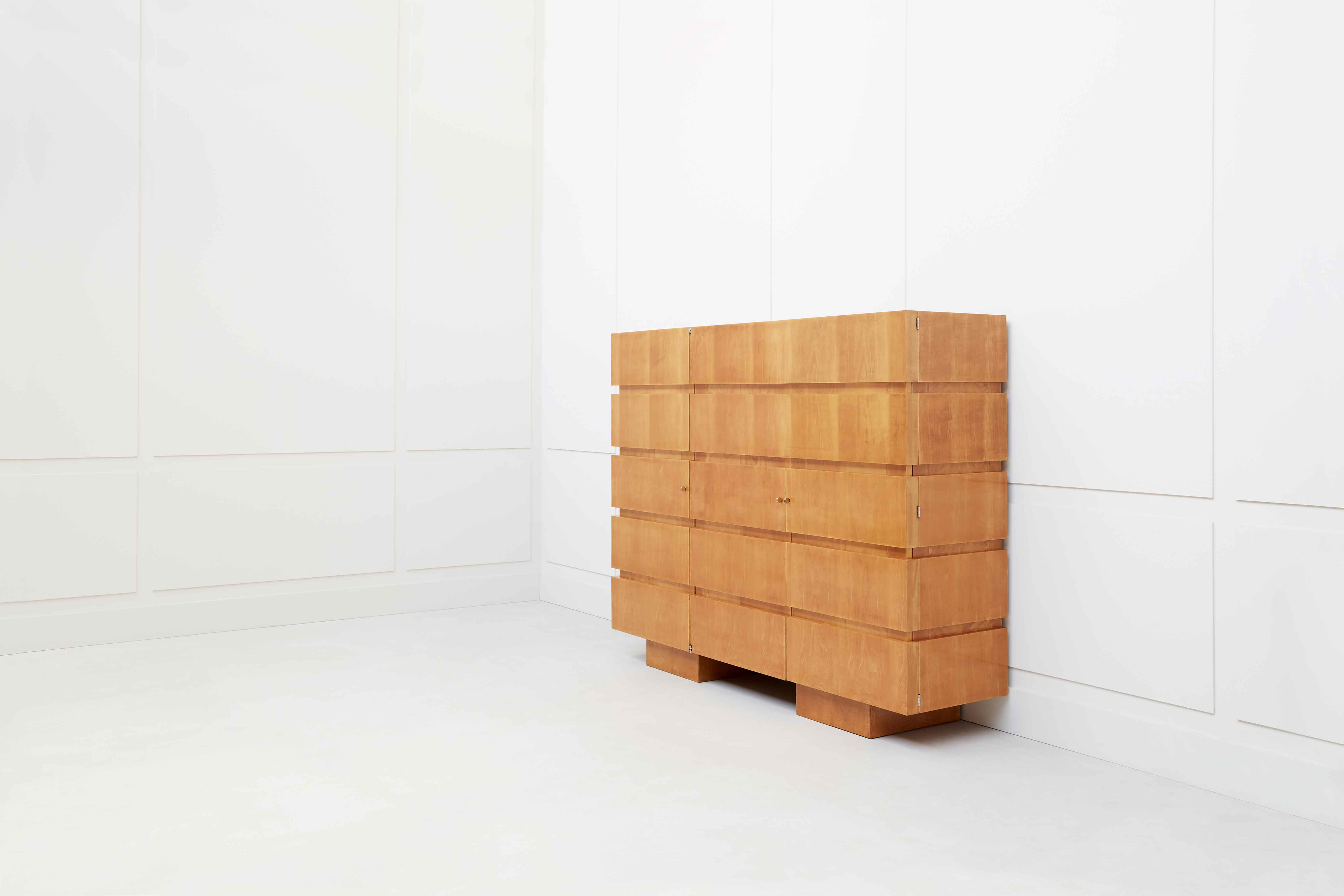 Jean Royere, Cabinet called “Bensaude”, vue 01