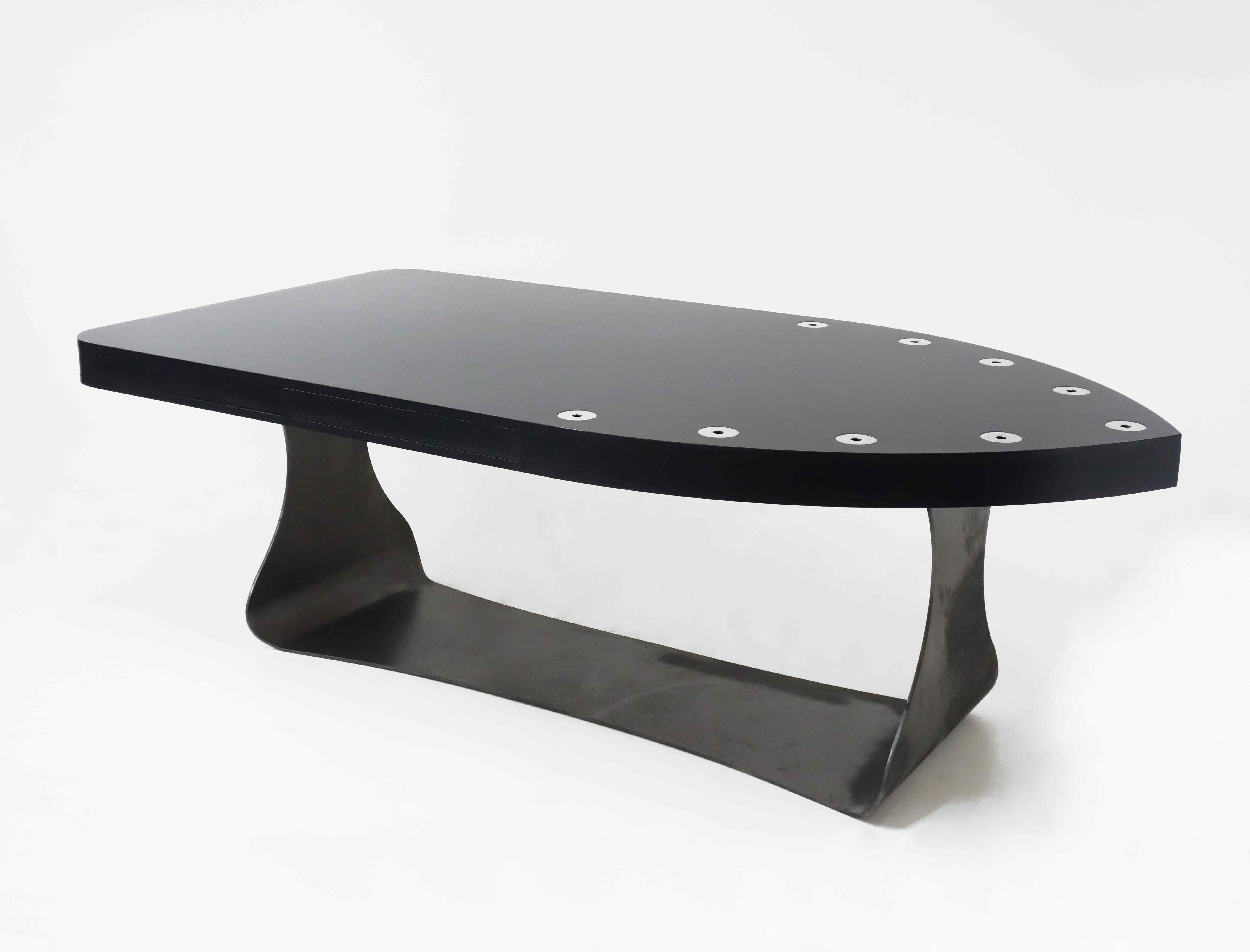 Yonel Lebovici, Table “fer à repasser”, vue 01