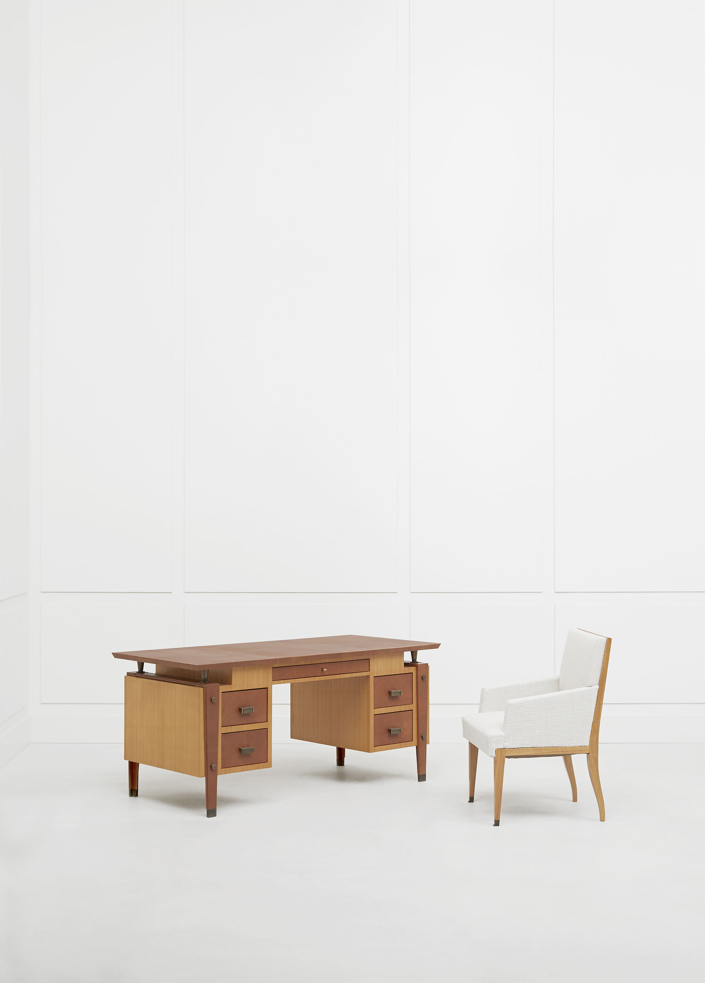 Jacques Quinet, Bureau et son fauteuil, vue 01