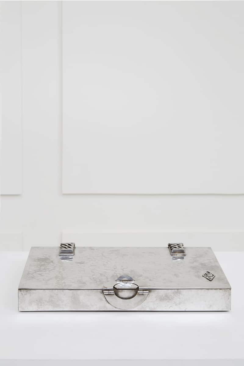 Jean Deprés, Important case, vue 03