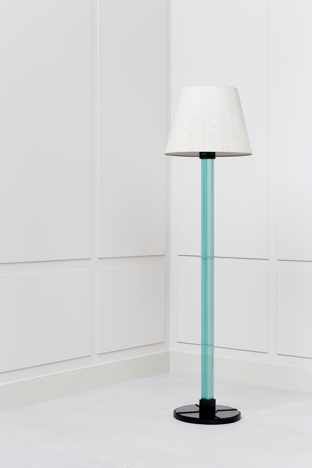 Jean-Michel Frank, Floor lamp, vue 02
