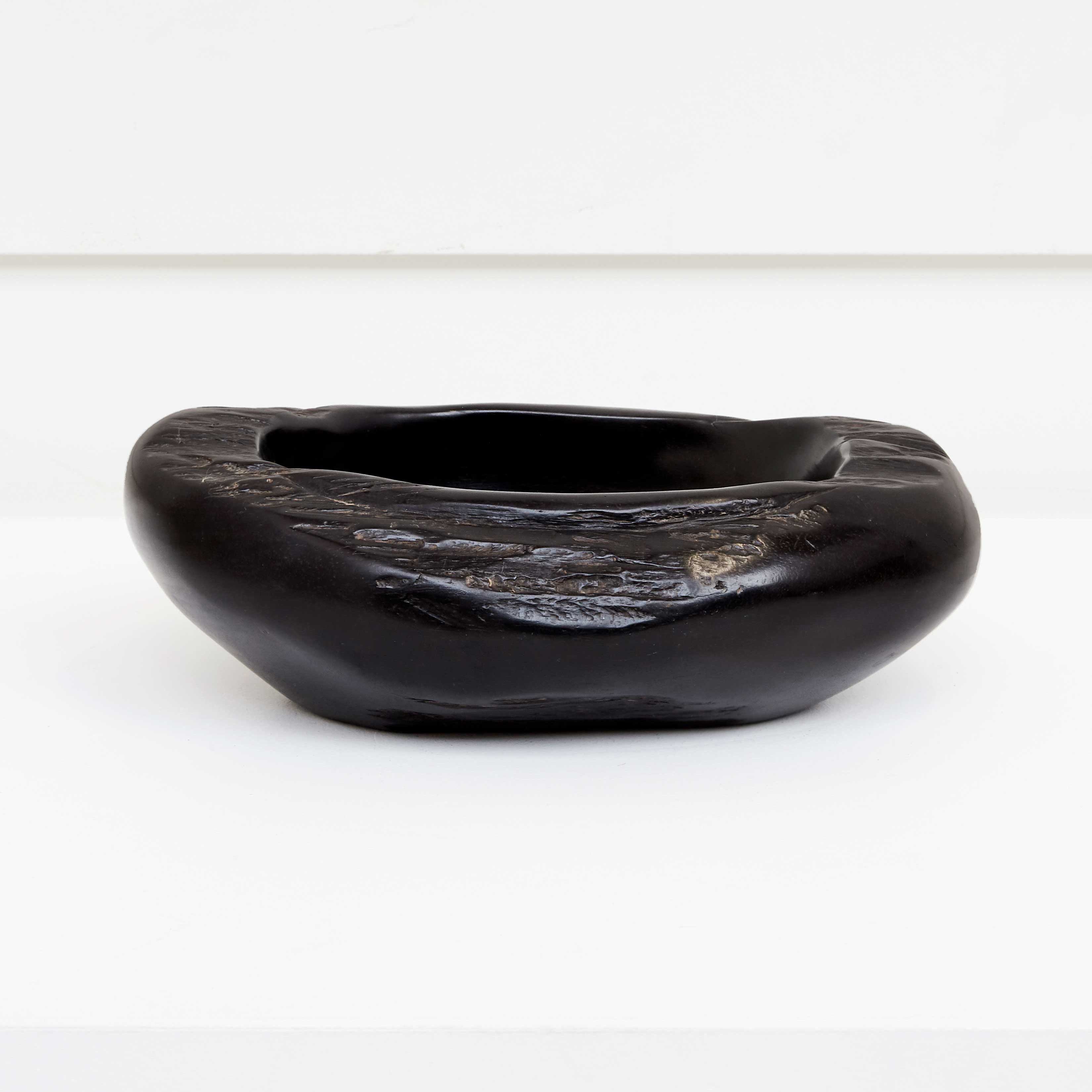 Alexandre Noll, Grande coupe en ébène, vue 03