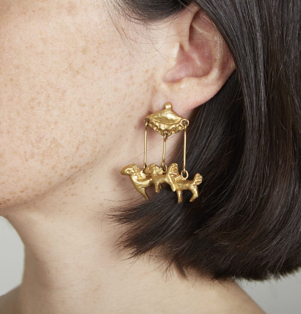 Pair of earrings Carrousel Line Vautrin