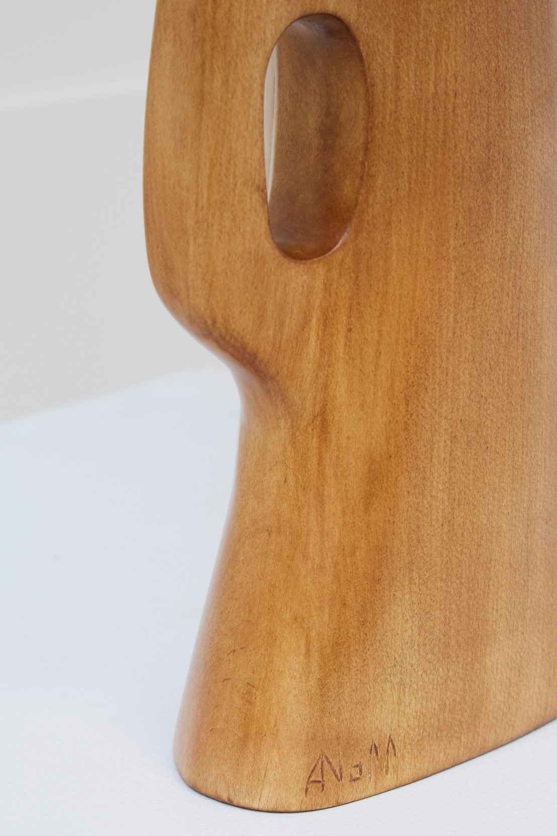 Alexandre Noll, Lampe en merisier, vue 03