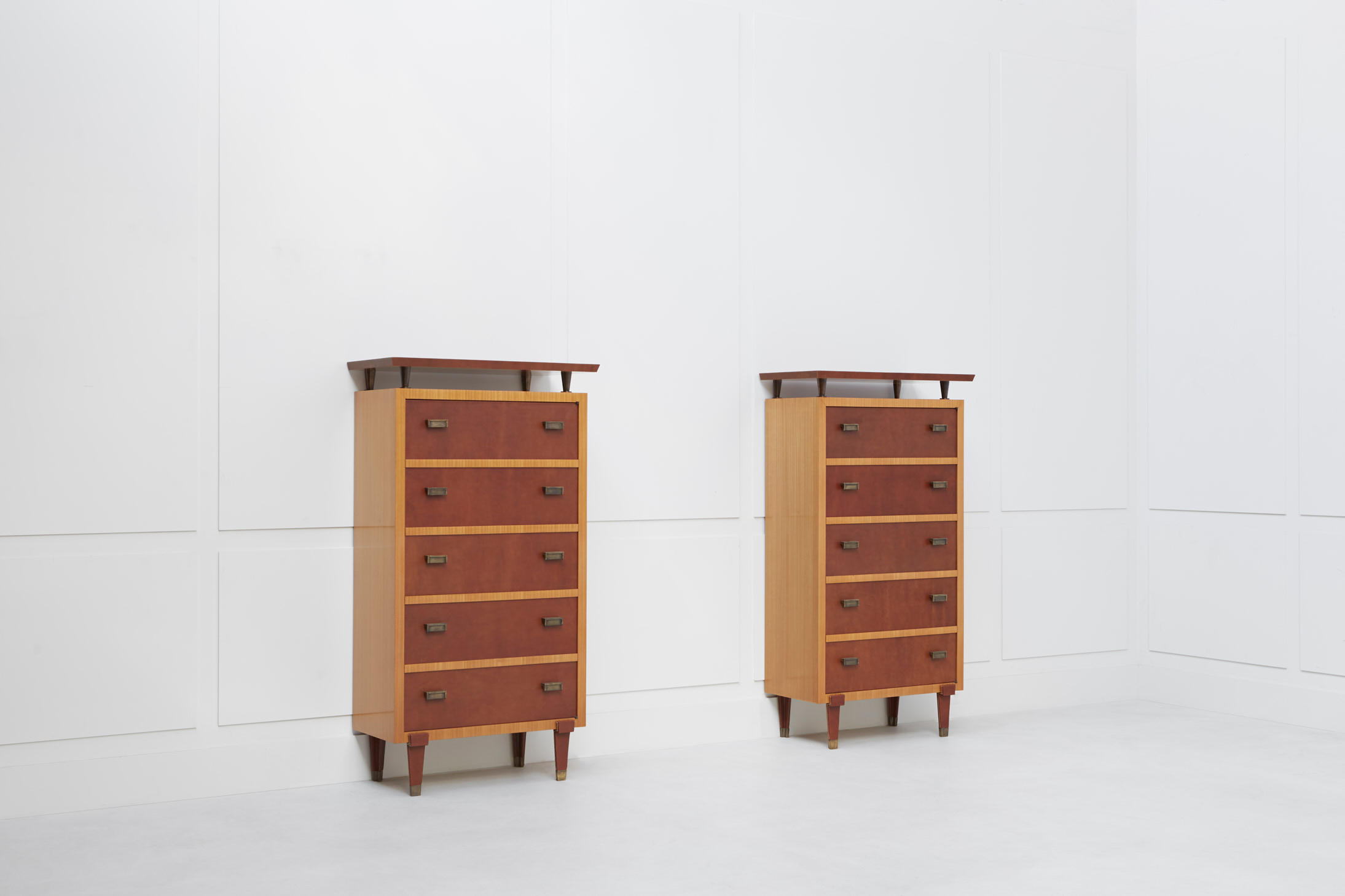 Jacques Quinet, Paire de coffres, vue 03