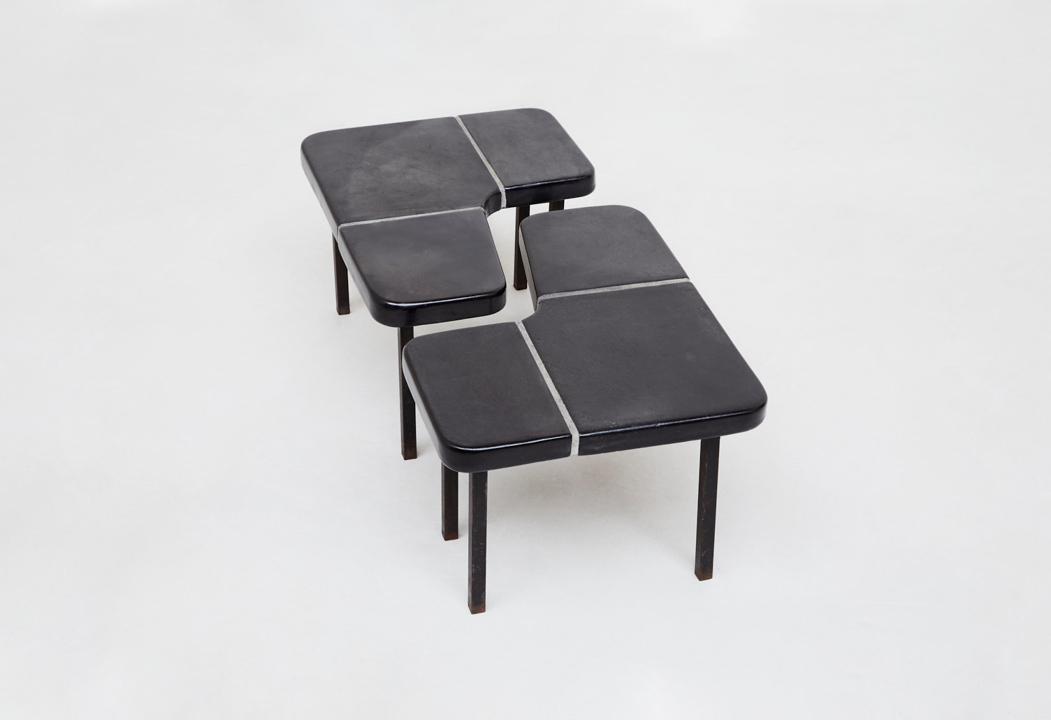 Georges Jouve, Pair of interlocking coffee tables, vue 01