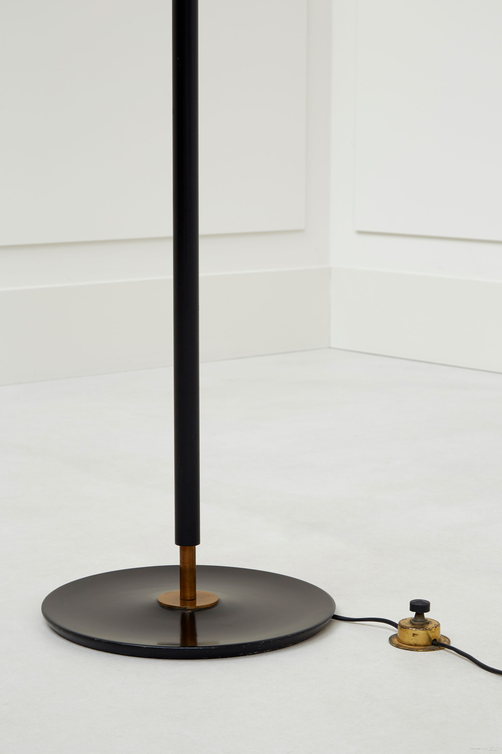 Max Ingrand ,«Micro» floor lamp, model «n°2020», vue 04