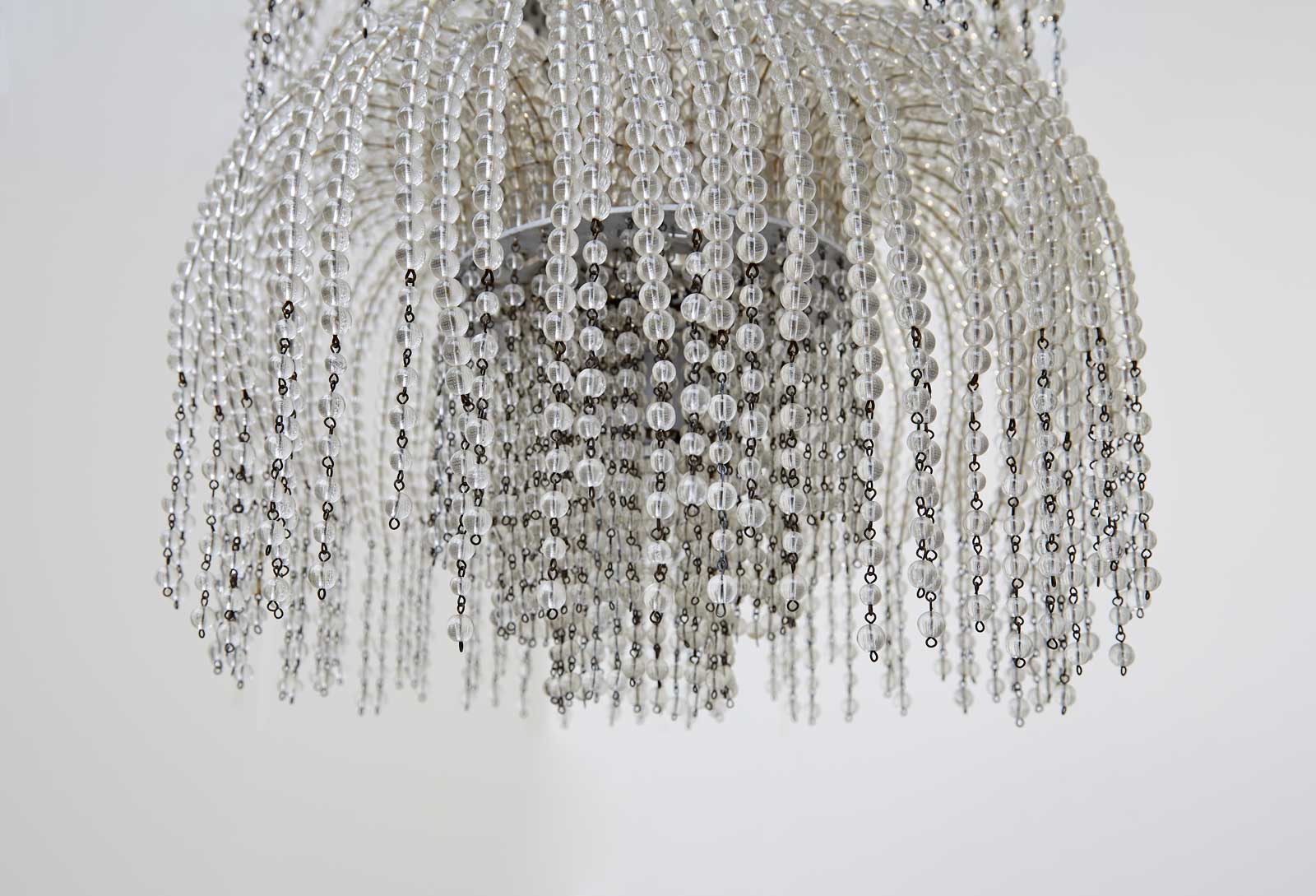 Sue & Mare, Lustre, vue 03