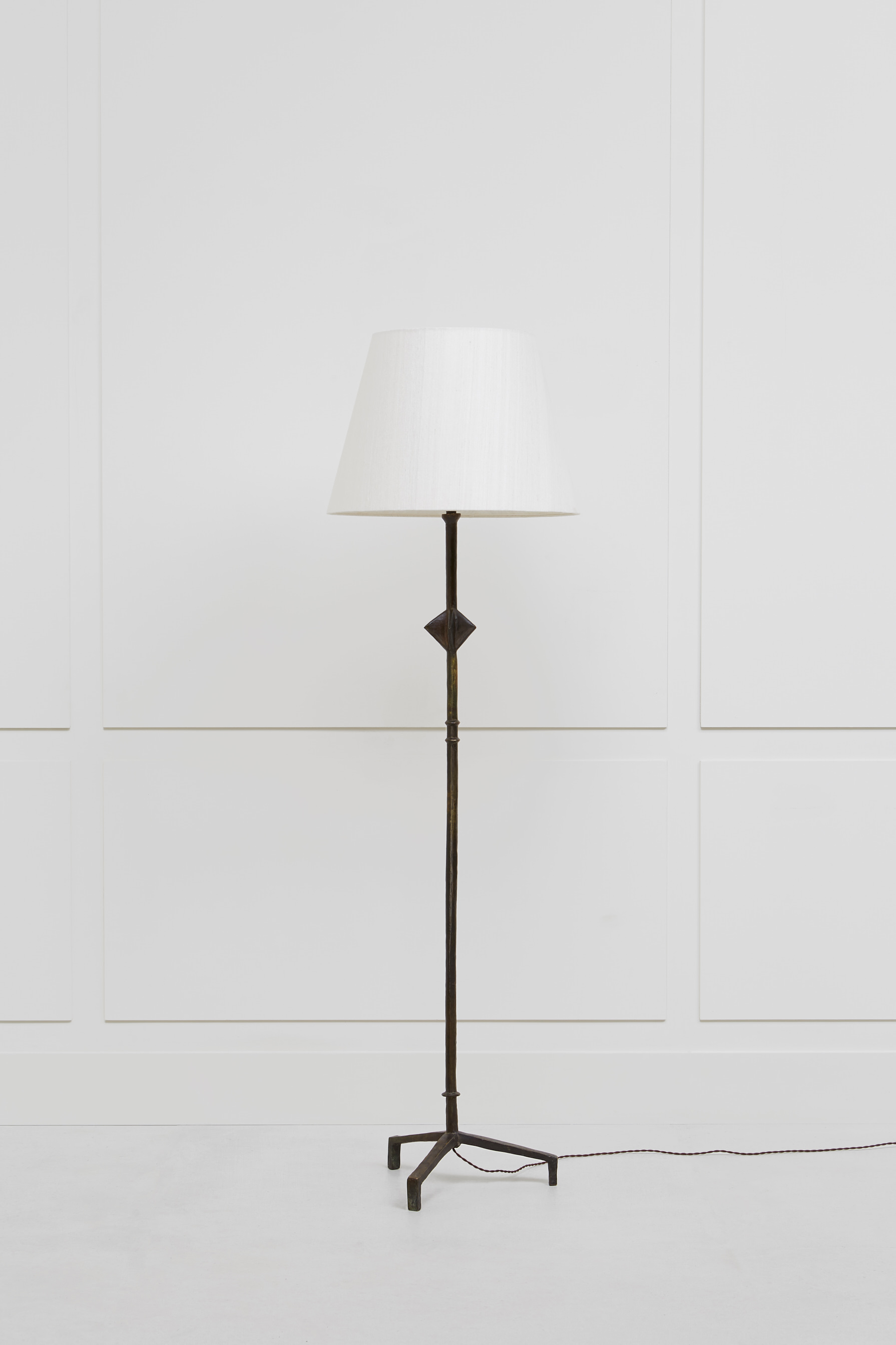 Alberto Giacometti, “Étoile” floor lamp, vue 01