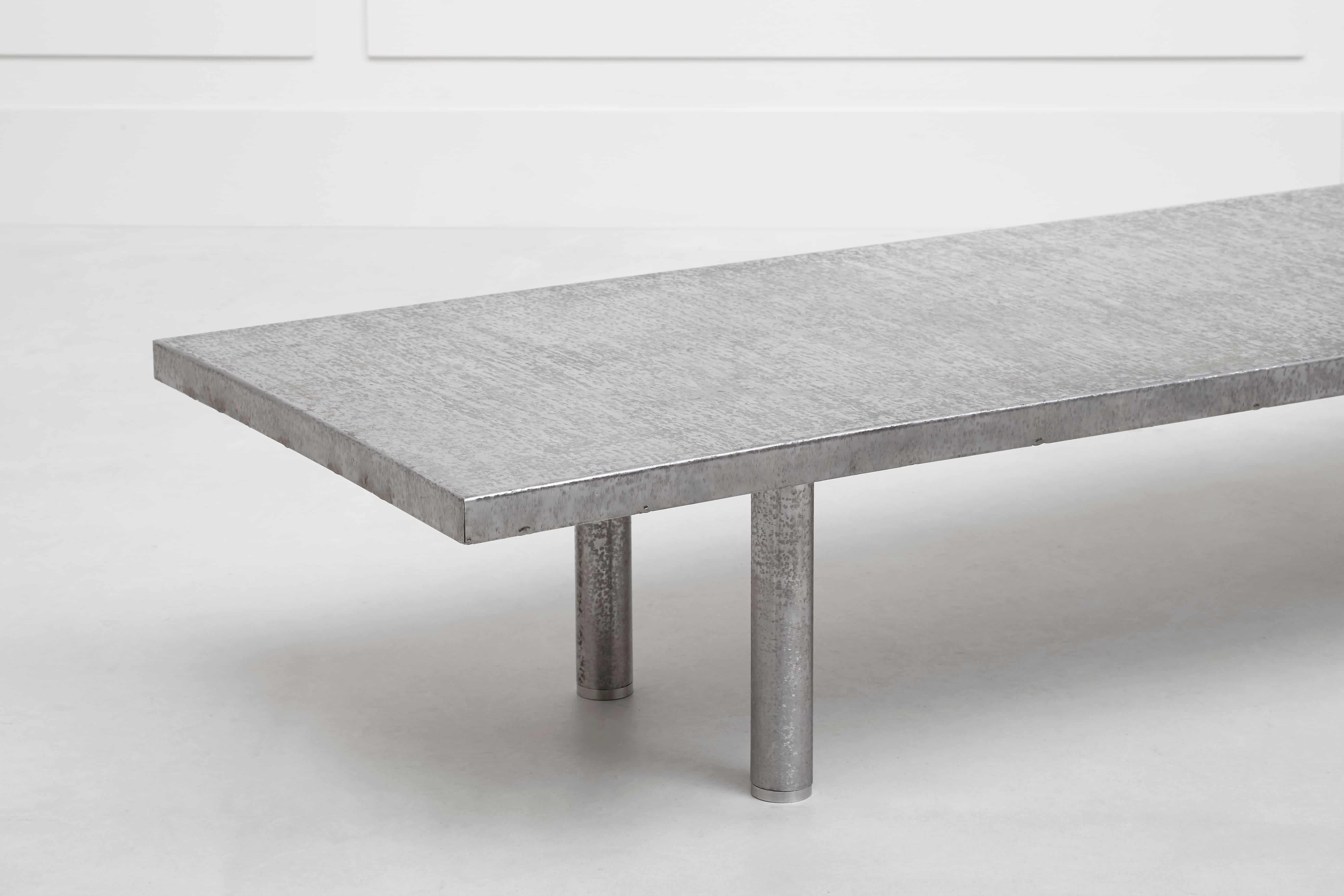 Philolaos Tloupas, Table basse, vue 04