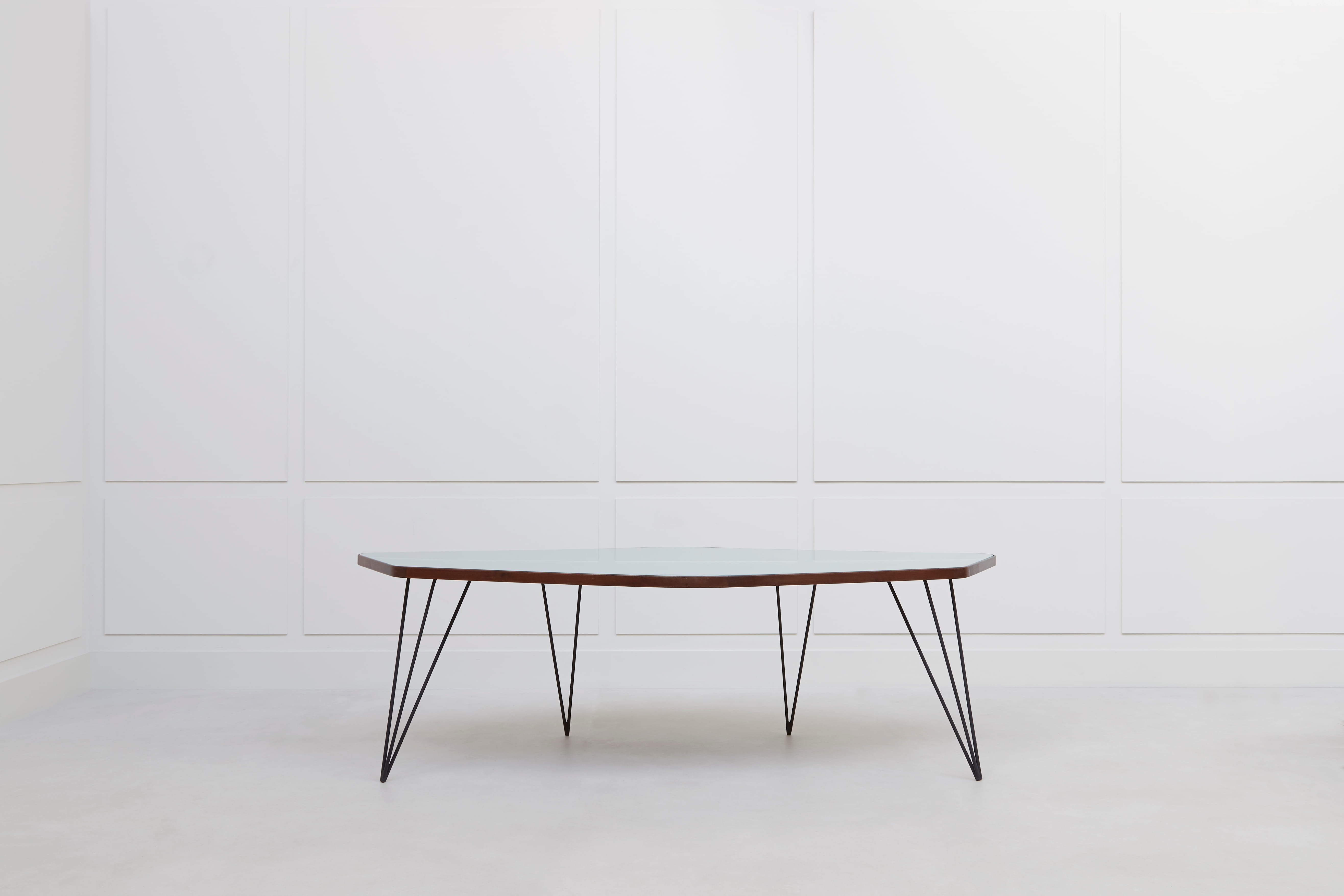 Joaquim Tenreiro, importante et rare table « Abstrata », vue 02