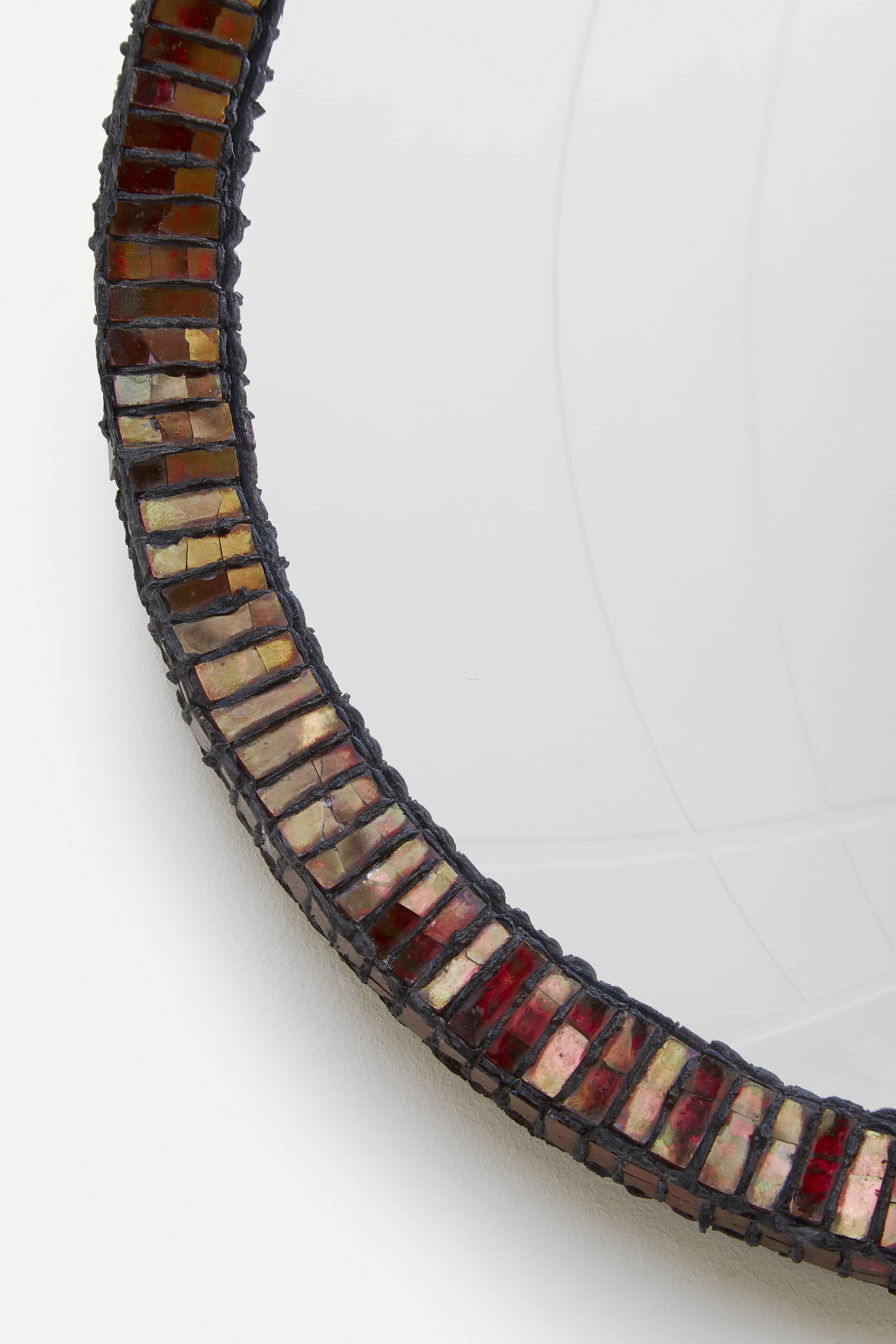 Line Vautrin, miroir « Montre » rouge, vue 04